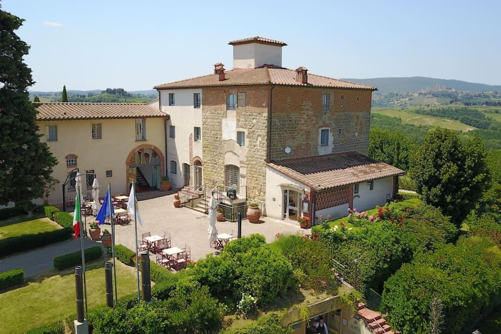 Castello Di Fulignano Ildebrando Superior Apartment Σαν Τζιμινιάνο Εξωτερικό φωτογραφία