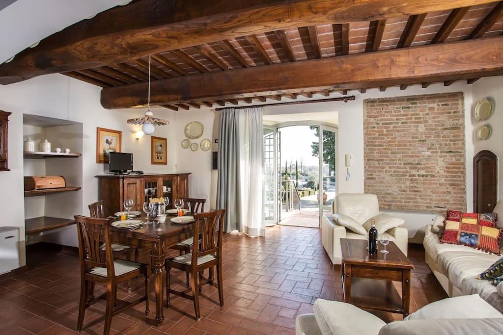 Castello Di Fulignano Ildebrando Superior Apartment Σαν Τζιμινιάνο Εξωτερικό φωτογραφία