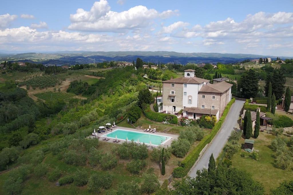 Castello Di Fulignano Ildebrando Superior Apartment Σαν Τζιμινιάνο Εξωτερικό φωτογραφία